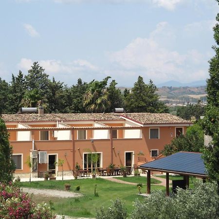 Agriturismo Torre Del Golfo Cropani Kültér fotó