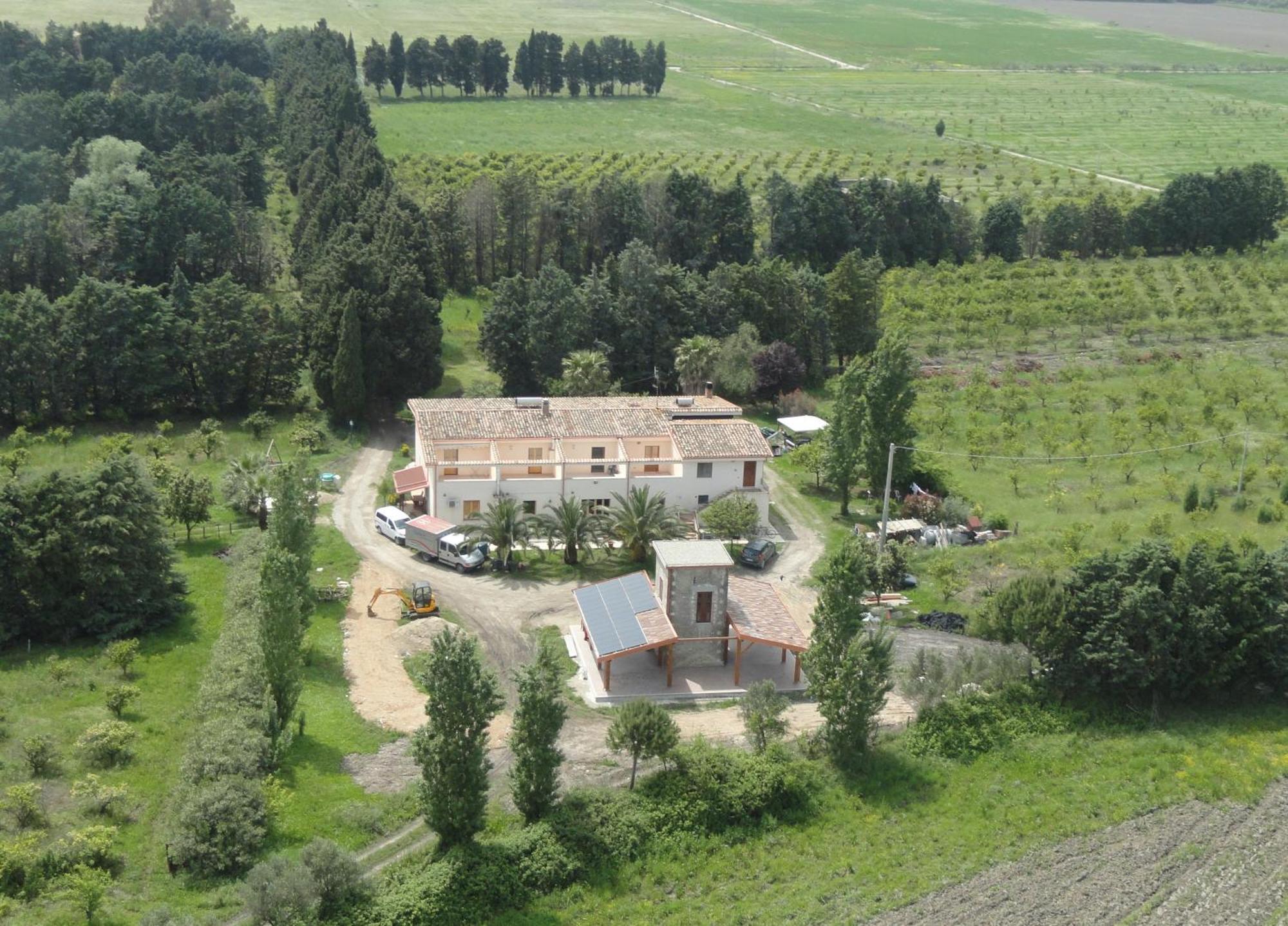 Agriturismo Torre Del Golfo Cropani Kültér fotó