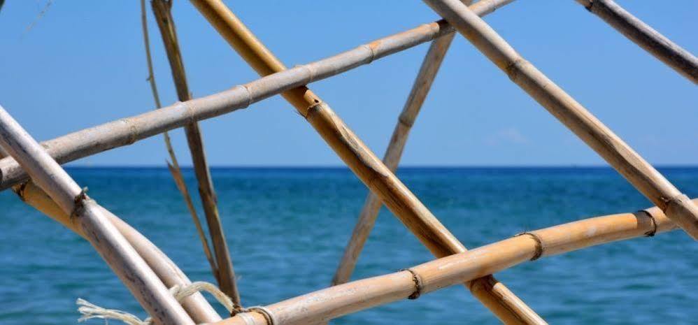 Agriturismo Torre Del Golfo Cropani Kültér fotó
